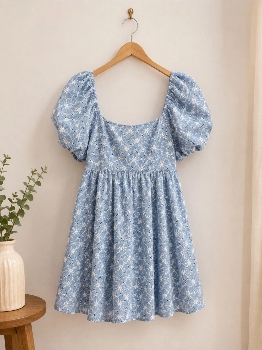 Lulu's Fit to Frolic Blue Eyelet Lace Puff Sleeve Babydoll Dress Sz L - Picture 7 of 9